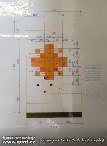 Obkladačská naděje 2018 - nákres obrazce, který museli obkladači správně rozměřit, přesně nařezat a nalepit jej na připravený panel