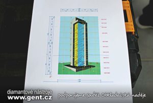 Cech obkladačů ČR - Obkladačská naděje 2019: Nákres obrazce, který museli obkladači správně rozměřit, přesně nařezat a nalepit jej na připravený panel